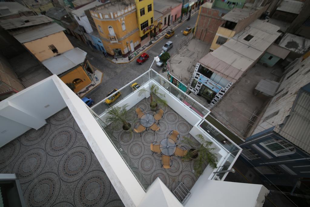 Hostal Florida Чиклайо Екстериор снимка