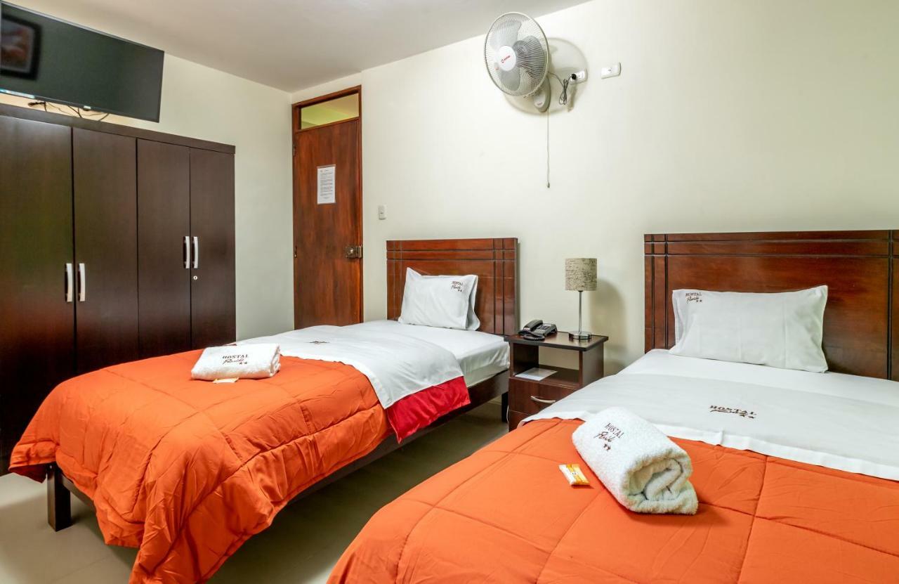 Hostal Florida Чиклайо Екстериор снимка